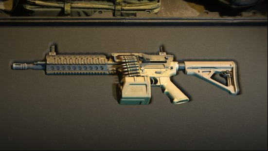 Best Modern Warfare 2 LMGs: the Icarus sits in a cushioned gun case
