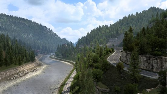 ETS2 mods allow you to drive through the snowy mountains of Canada