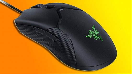 CS2 best mouse: a black Razer Viper 8kHz mouse appears against an orange and yellow background.