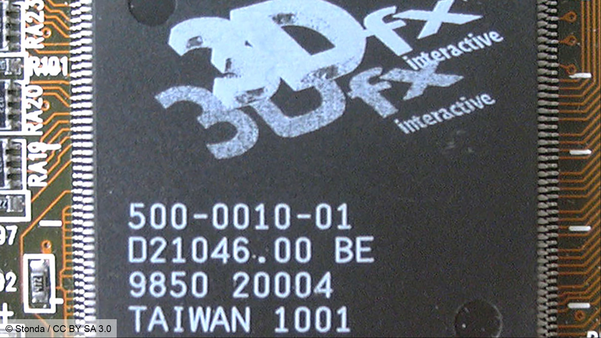 3dfx Voodoo 2 Bruce chip closeup - by Stonda