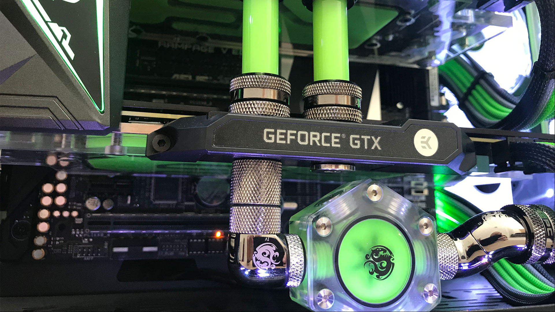 Acid rain gaming PC with a flow valve in the watercooling system