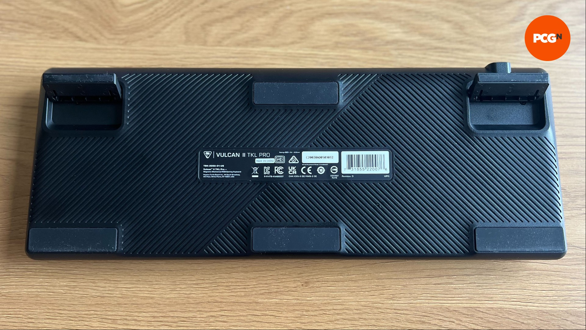 Turtle Beach Vulkan II TKL Pro rear