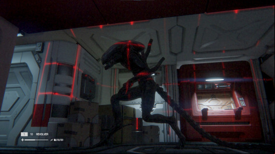 A player hides from the Xenomorph and it patrols the area in Alien Isolation.