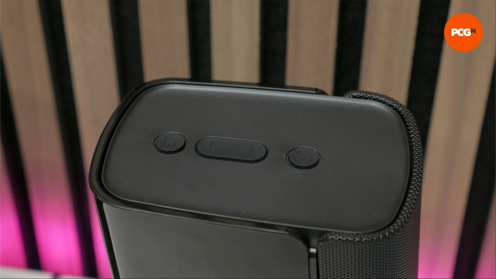 creative t100 review 05
