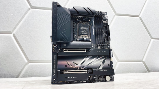 Asus ROG Crosshair X870E Hero