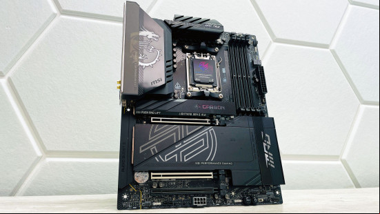 MSI MPG X870E Carbon WiFi